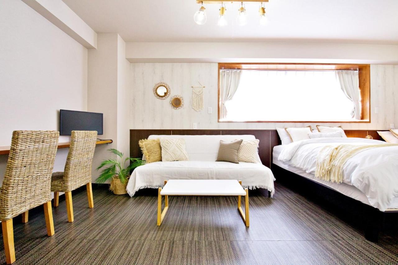 Tommy Condominium Wakasa 502 那覇市 エクステリア 写真