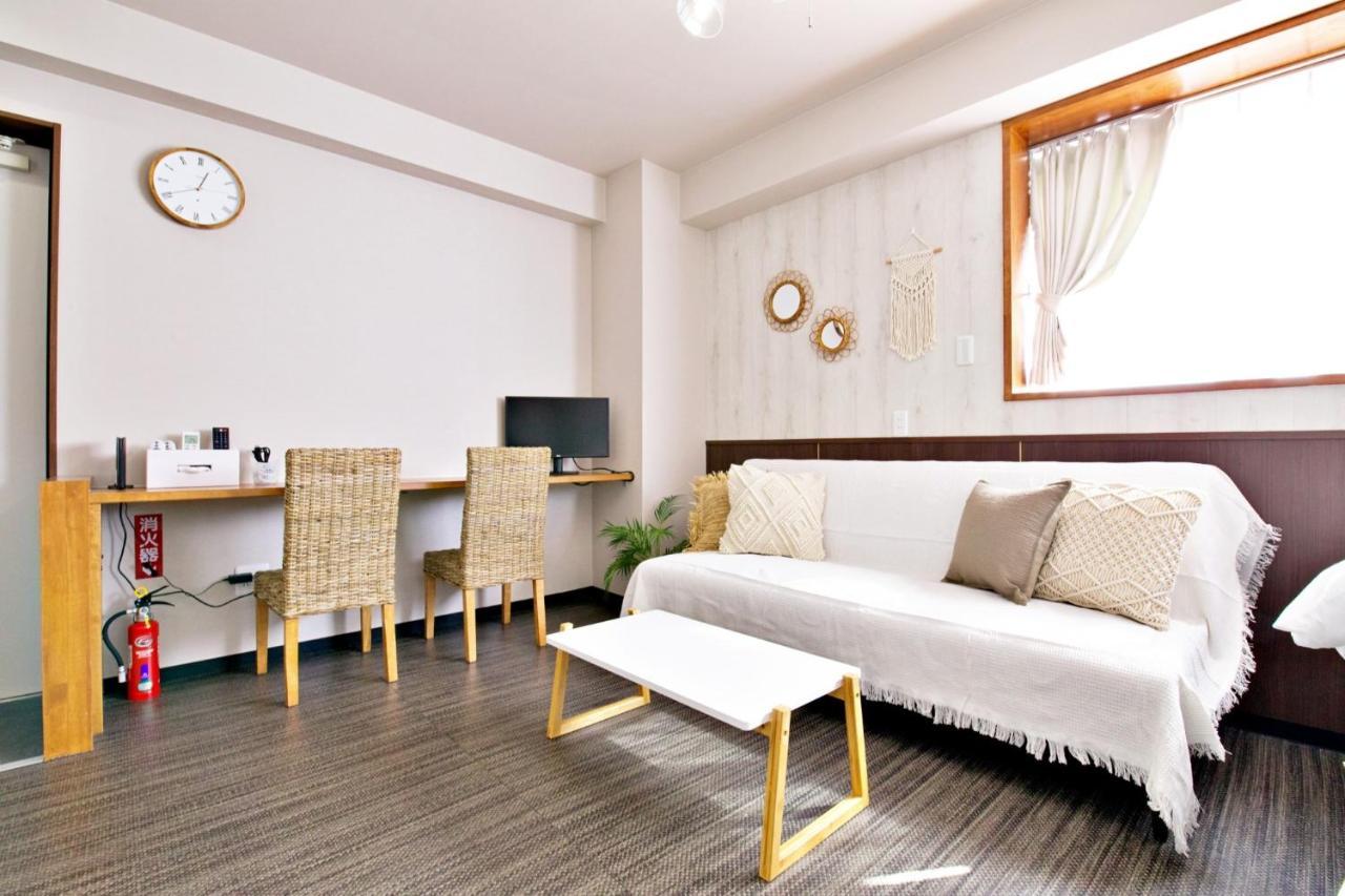 Tommy Condominium Wakasa 502 那覇市 エクステリア 写真
